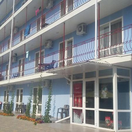Гостиница "Атлант" Zaliznyi Port Buitenkant foto